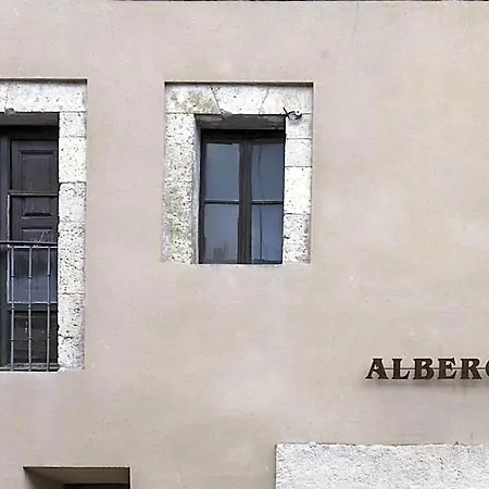 Hostel De